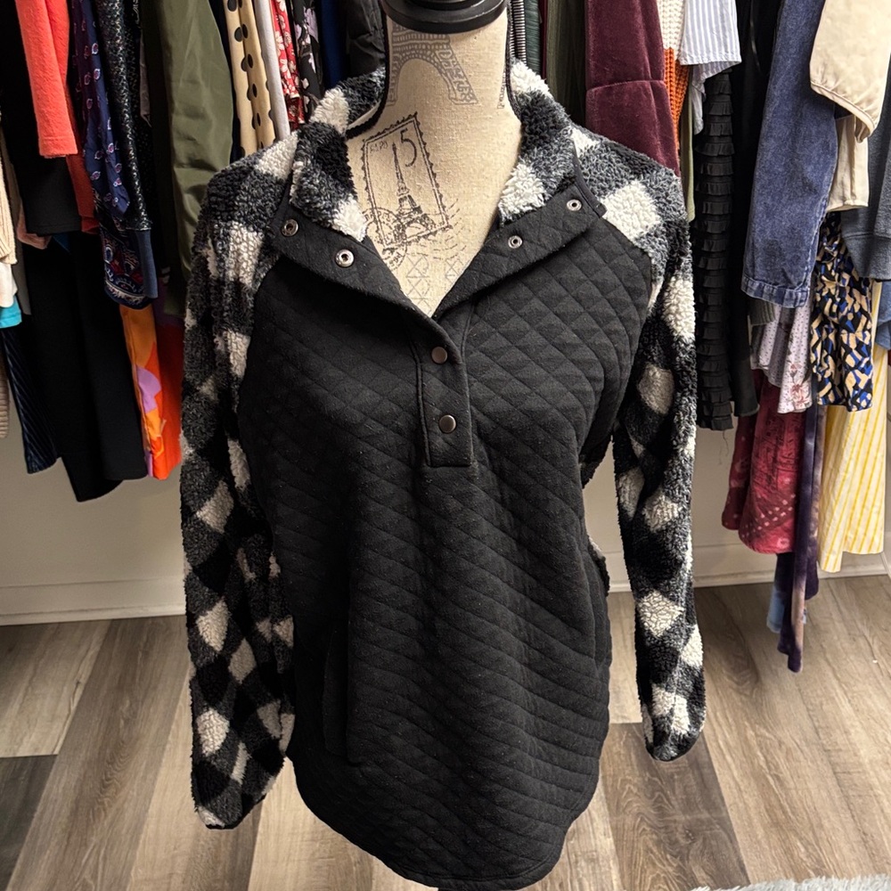 Maurices Black Quilted Teddy Jacket with Plaid Sleeves
